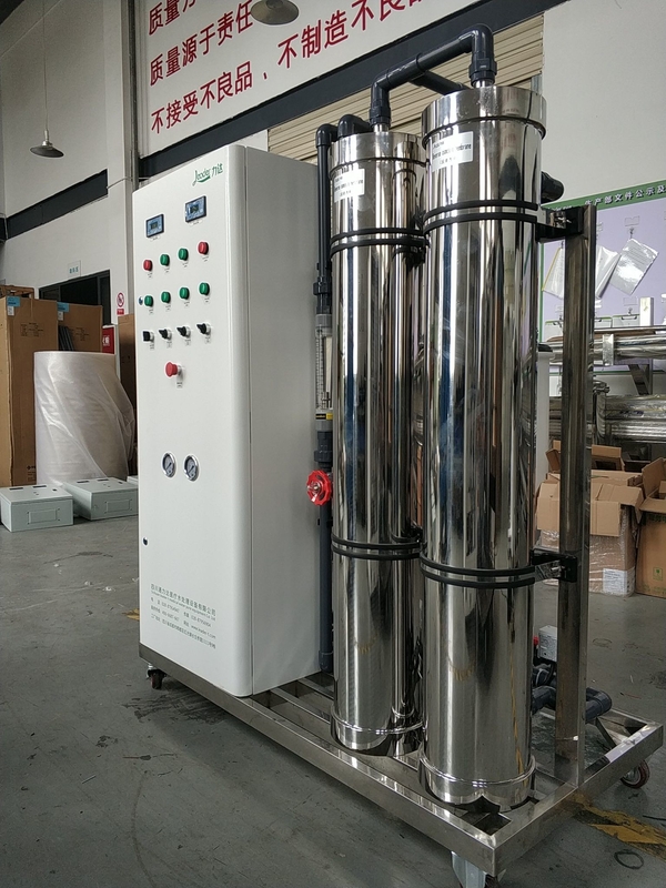 Efficient Single Pass Reverse Osmosis System 5.0KW Power Rating 2000 LPH Flow Rate